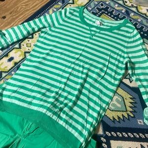 Old Navy 100% cotton lightweight Sweater size Large